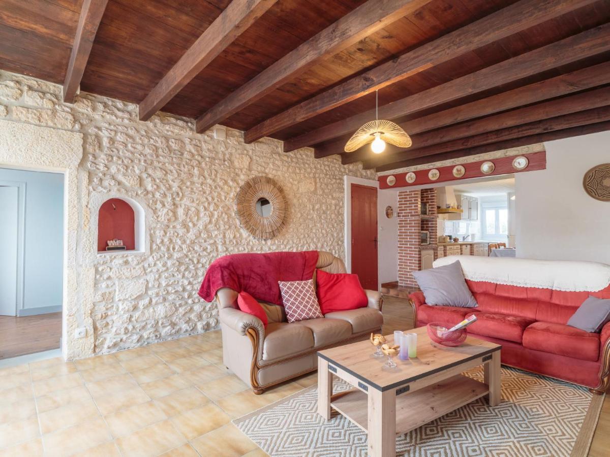 Holiday Home Gite La Truffiere Saintongeaise By Interhome Berneuil  Eksteriør billede